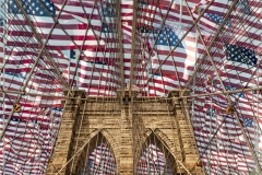 DAS-241A Brooklyn Bridge and USA Flags 36x24