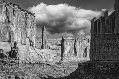 DAS-255 B Arches Utah 30x20
