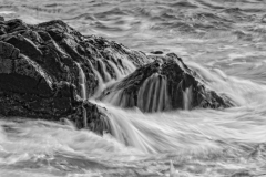 DAS-308B Ocean Rocks Motion Blur 1 BW 26x17